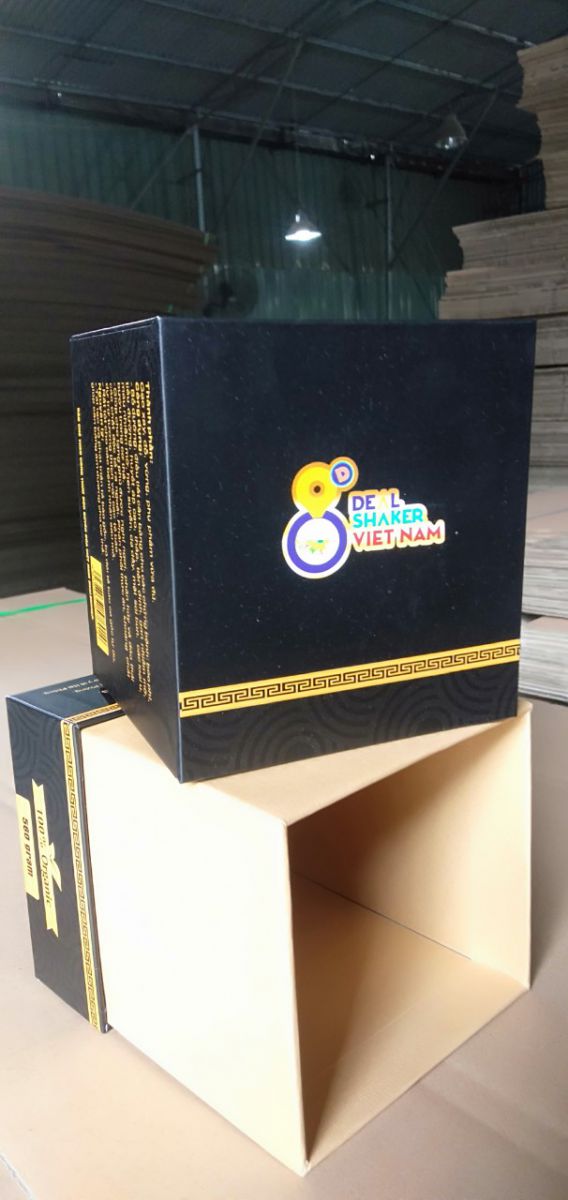 Hộp carton cứng 03